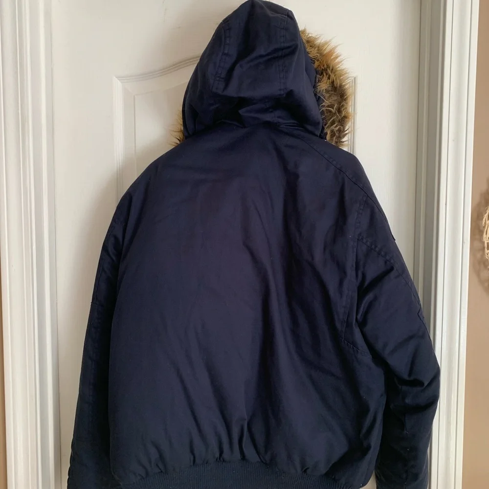 Jacket - Picture 5 of 8